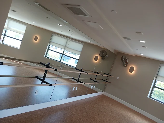 Gym mirror panels mounted on a wall in Sunnyvale