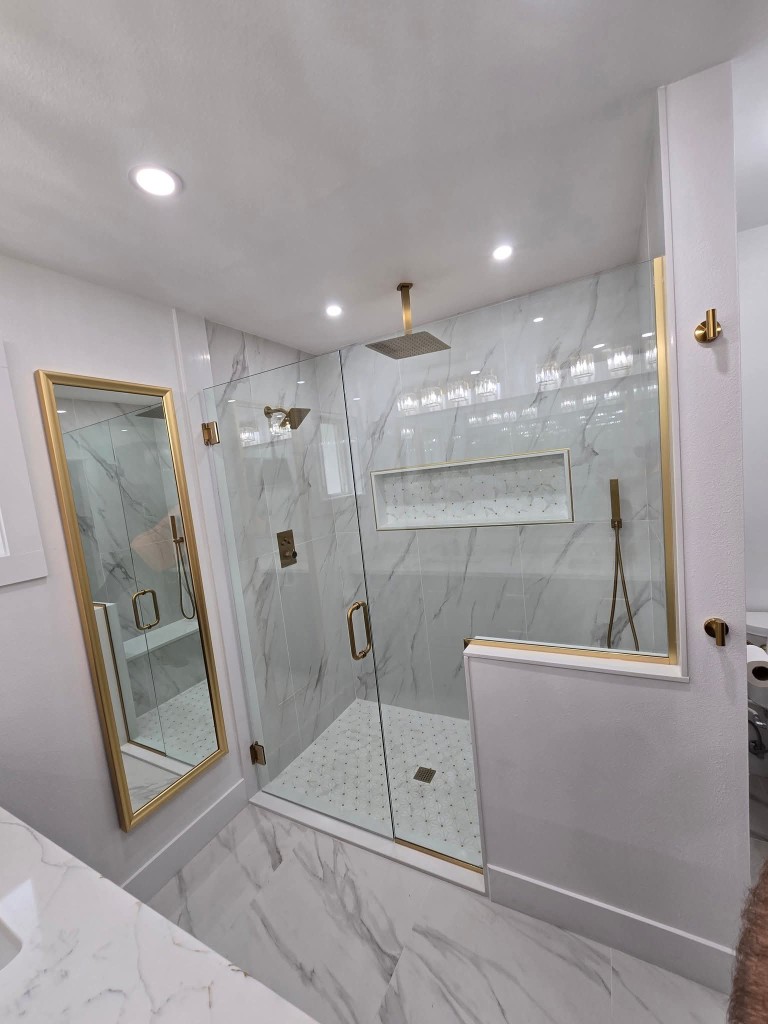 Frameless corner shower enclosure installed in San Jose